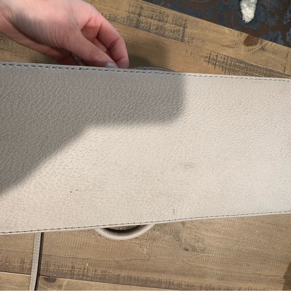 Kate Spade Purse with removable strap - Picture 5 of 5